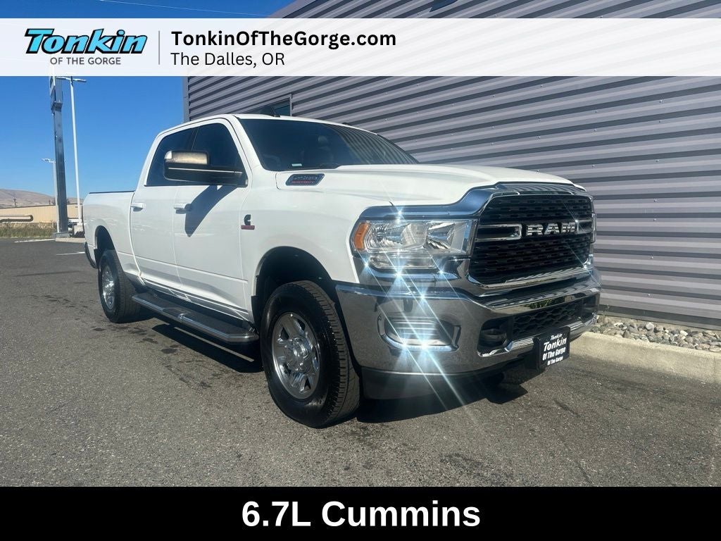 2022 RAM 2500 Big Horn in Bright White Clearcoat — front three-quarter view