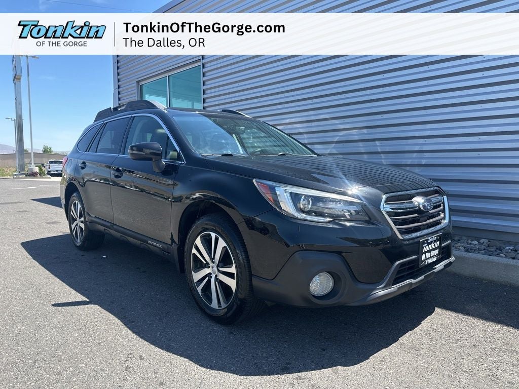 2018 Subaru Outback 3.6R Limited in Crystal Black Silica — front three-quarter view